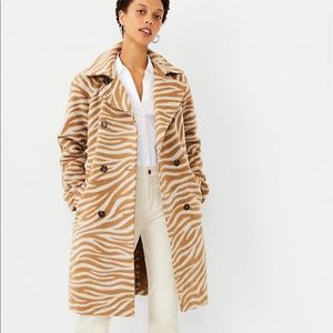 Winter Coat 80% Polyester, 20% Wool